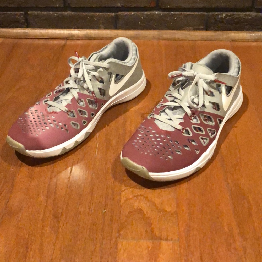 Nike Train Speed 4 Amp “Alabama Crimson Tide.”